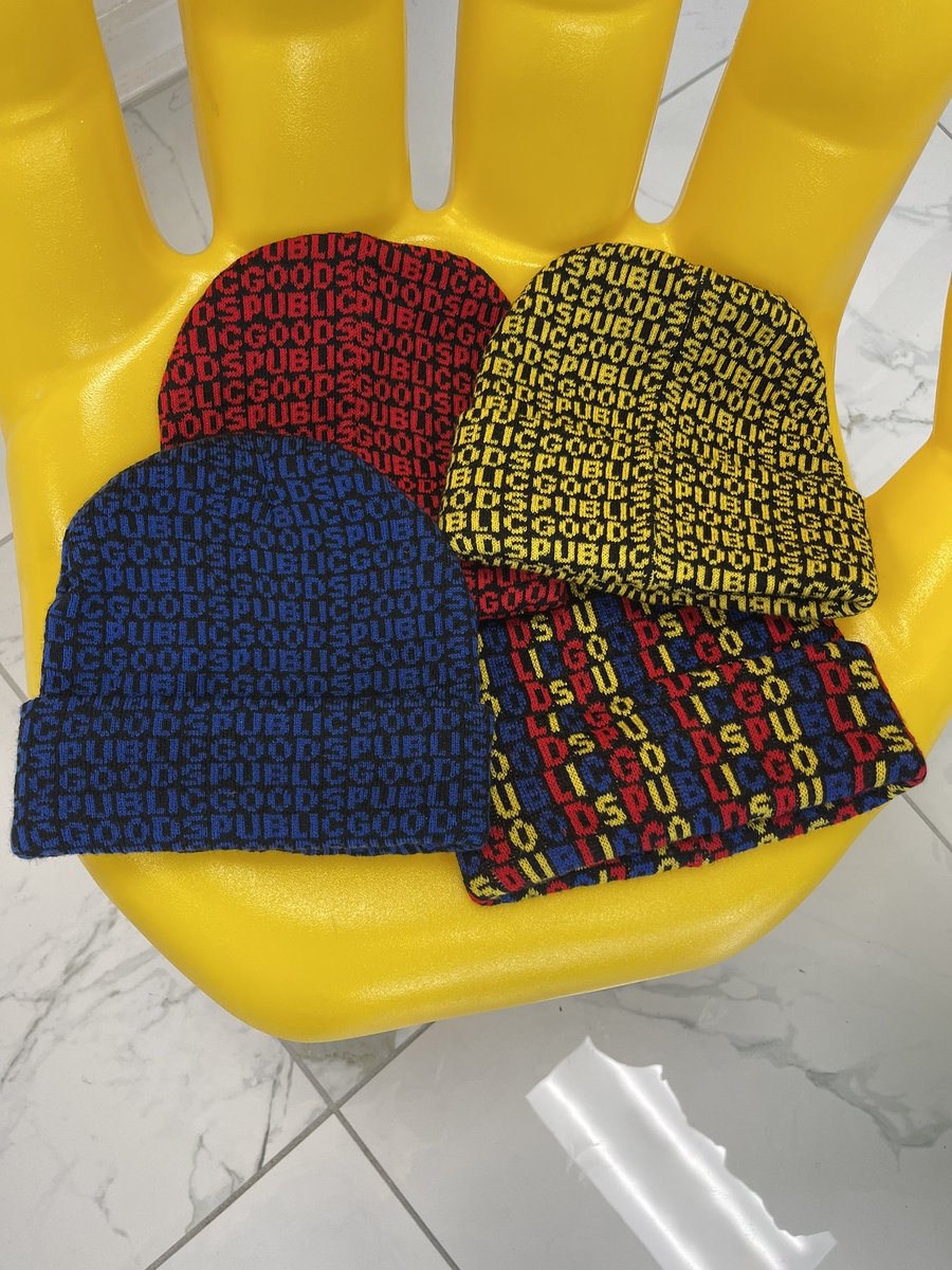 Beanie season🔥🔥 

Retweet for a free one‼️