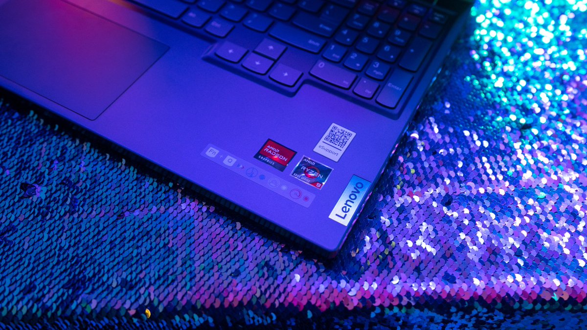 iHasCupquake's tweet photo. I can't get over how beautiful the Lenovo Legion Slim 7 is! It also runs games smooth like butter, thanks to the AMD Ryzen and Radeon processors! Check out the link below for more info #ad #AMDRyzen #AMDC2C #Radeon https://t.co/MT2k1KkQ3O https://t.co/vm5aUGJRqk