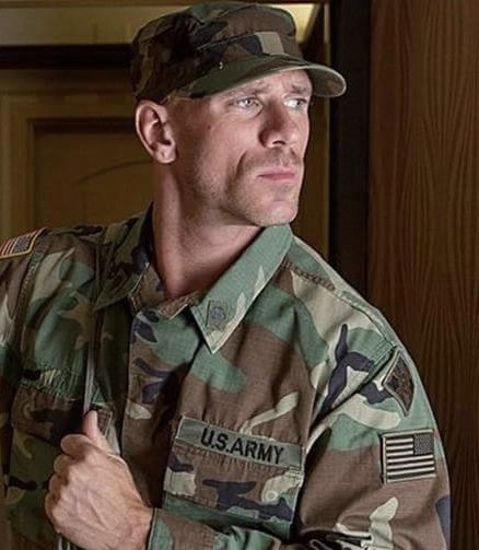 At the Duck basketball game with my brother Jace, who is home for the holidays #alwaysus #goducks