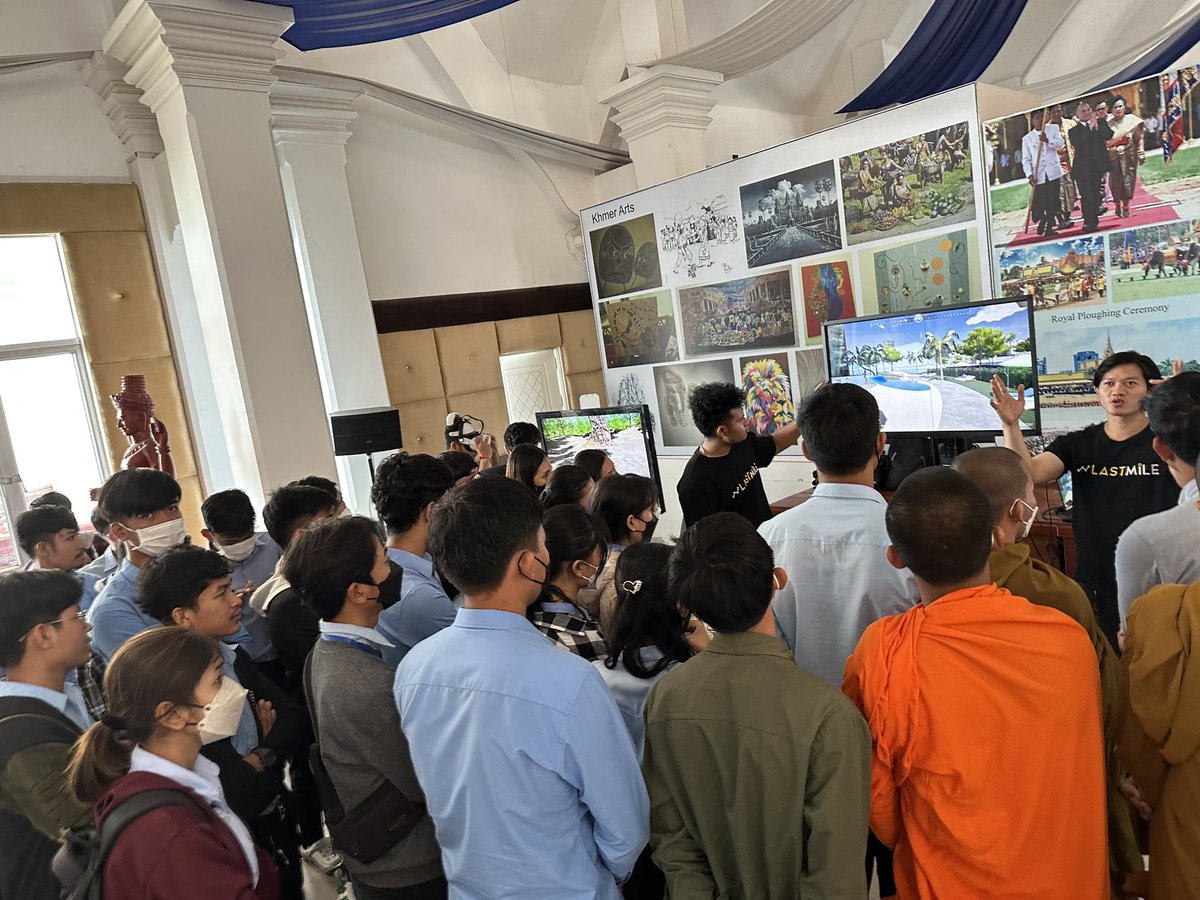 yu5884's tweet photo. カンボジアのノートン大学とのXRLabイベントがそろそろ始まります。何話そうかな。 https://t.co/3laVyybir7