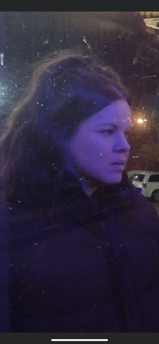 coalbertsmom's tweet photo. The look you get when I find out you haven’t been watching #UNGOVERNABOWL
https://t.co/LLPKTXDCF8
#freejeremymackenzie
#DIAGOLON https://t.co/8gCAyIuzBr