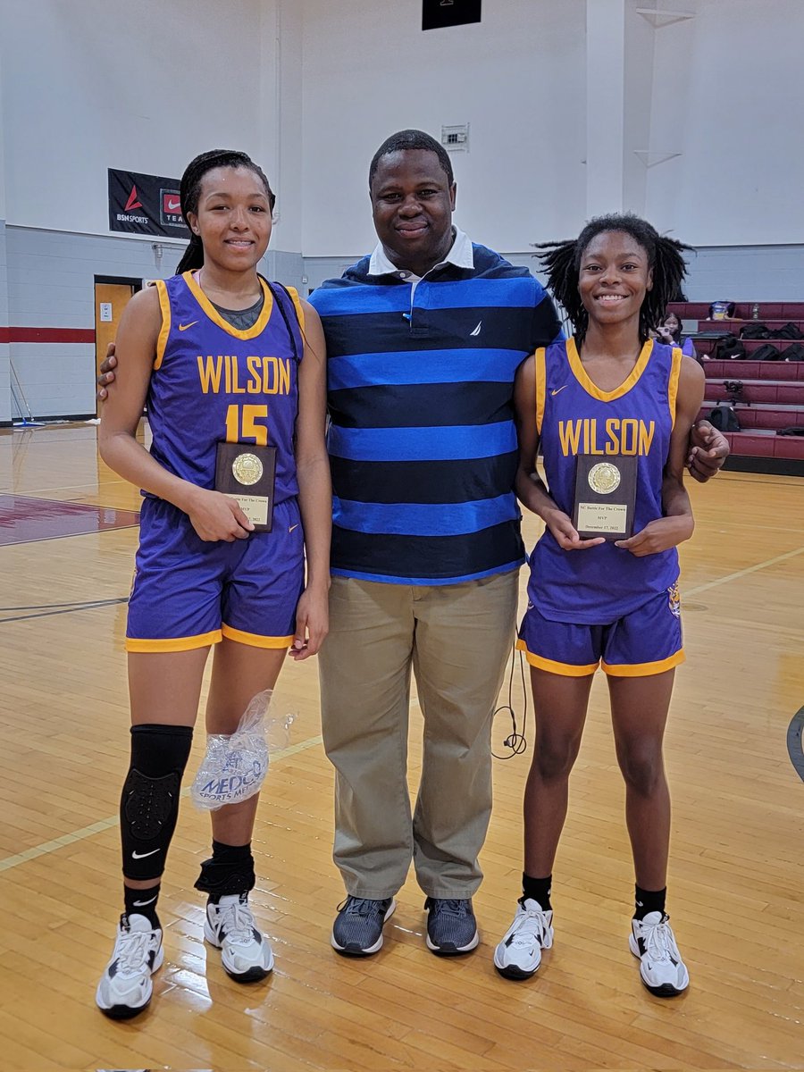 CghrMedia's tweet photo. π #CGHRMedia
#NCBattleForTheCrown
FINAL
@UFCA_WBB - 18
VS
#WilsonHS (SC) - 58
Game MVP's
2023 - Guard - Janiya Swinton - 17 Pts
2027 - Forward - Logan Murray - 11 Pts
There is some very strong young talent on both of these teams...
#BrightFutures
#CarolinaGirlsHoopsReport https://t.co/22AKGnh6u2