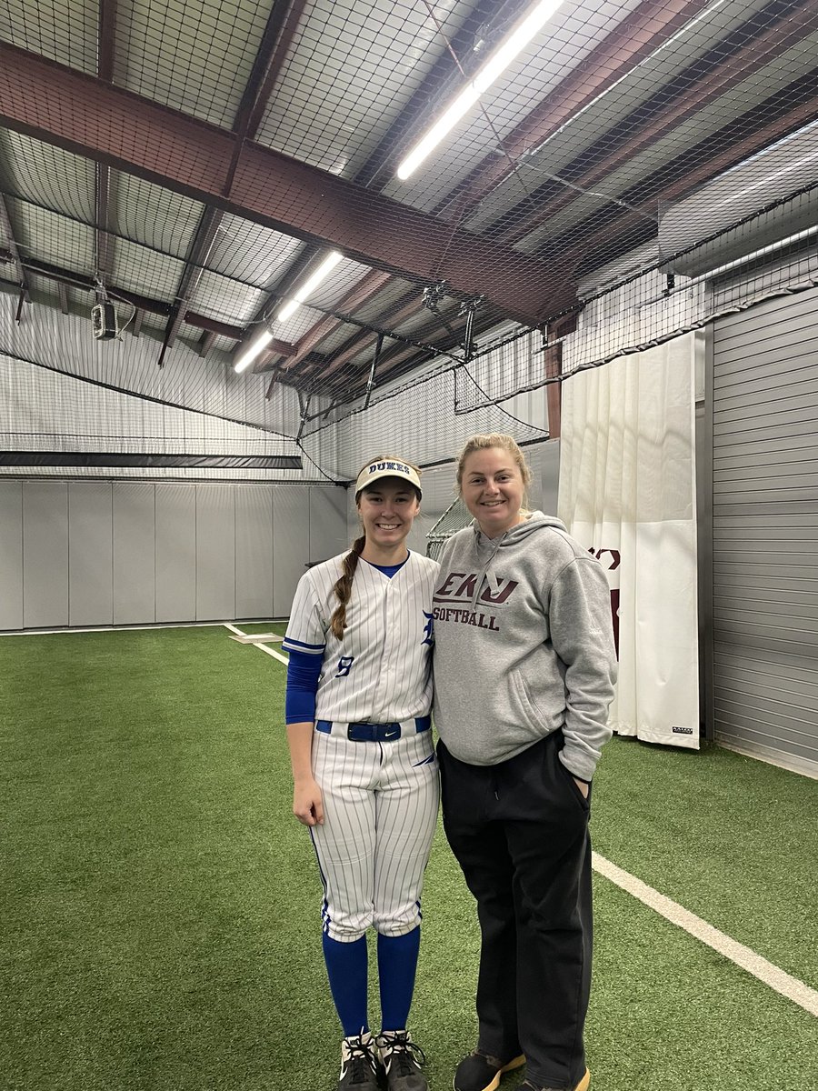 Thodson2024's tweet photo. Awesome time today at EKU! Lots of great instruction and feedback. Thank you coaches for having me! Go Colonels! @EKU_Softball @CoachSims_EKU @worthington_eku @zoeschafer1 @LadyDukesBetsa @BathCoSoftball @TopPreps @D1Uncommitted @SoftballDown @UncommittedUsa @ExtraInningSB https://t.co/GH23mSZIhb