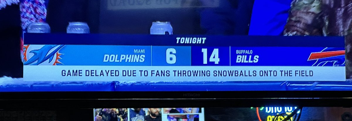 AprilWheaton's tweet photo. This is the most buffalo thing I’ve ever seen in my life https://t.co/rFlx8j41Uy