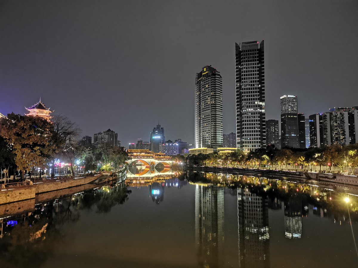 valca14's tweet image. 