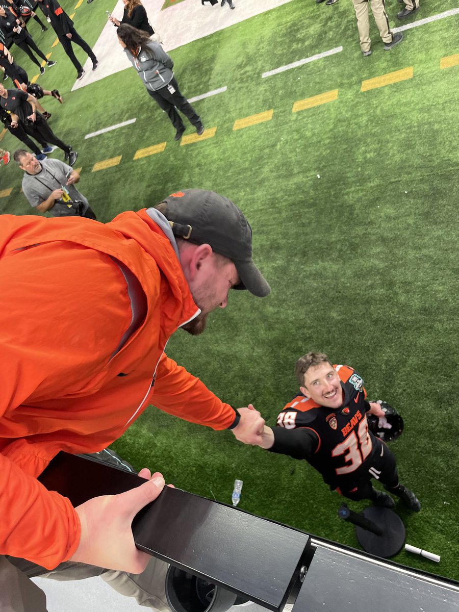 Tom Merickel (@tommerickel) on Twitter photo Brought to tears watching this team today! These boys have worked there ass off to get to this point. Amazing coaching staff. Amazing players. Amazing culture. GO BEAVS!!! <a href="/Coach_Smith/">Jonathan Smith</a> <a href="/Luke_Loecher/">Luke Loecher</a> Brought to tears watching this team today! These boys have worked there ass off to get to this point. Amazing coaching staff. Amazing players. Amazing culture. GO BEAVS!!! <a href="/Coach_Smith/">Jonathan Smith</a> <a href="/Luke_Loecher/">Luke Loecher</a>
