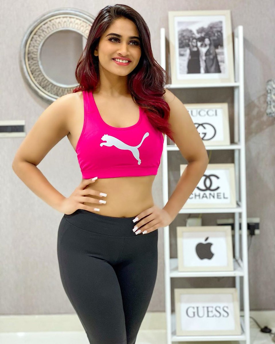 shivaninarayana's tweet photo. Post Sunday Workout Glow ❤ https://t.co/KAvzASOrrq