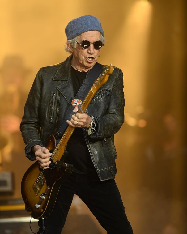 Happy 79 birthday to the legendary Rolling Stones guitarist Keith Richards! Dave Hogan 