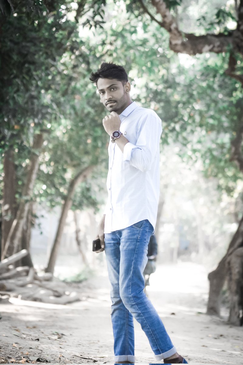 AnwarCh77957117's tweet photo. I need a girl friend, if you want to be someone, let me know in inbox. https://t.co/C82xIq0DBK