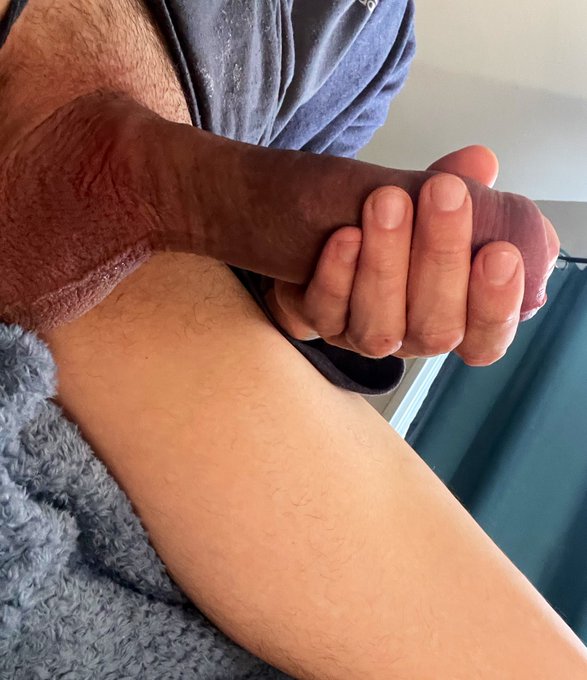 Anyone hungry?
#hungaf #bwc #azgay #gayaz #phxgay #massive #onlyfans #big #hungdad #hungbb https://t