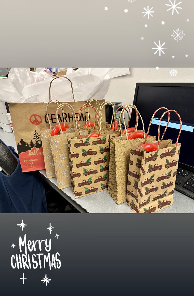Mayra Sharp (@mairuu3) on Twitter photo Prepared the team some holiday goodie bags. π€π #HappyHolidays #lifeatatt <a href="/p_coleman24/">P. Coleman</a> <a href="/KAMOkonnects/">πΎπ΄ππ</a> <a href="/ATT/">AT&T</a> @KAMO_A_Train Prepared the team some holiday goodie bags. π€π #HappyHolidays #lifeatatt <a href="/p_coleman24/">P. Coleman</a> <a href="/KAMOkonnects/">πΎπ΄ππ</a> <a href="/ATT/">AT&T</a> @KAMO_A_Train