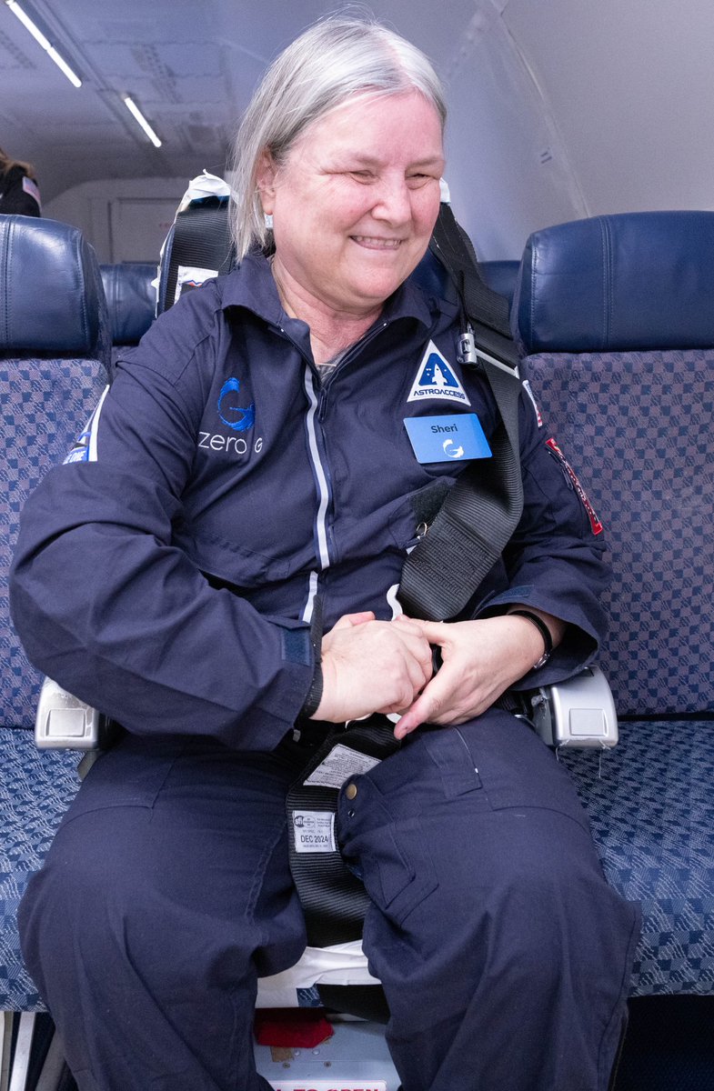 Sarah Gomez 💫 tweet media