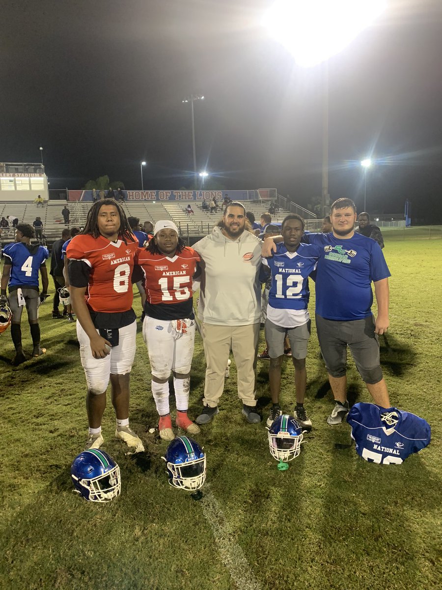 Proud of these 4, hard work earned them the opportunity to play thier final HS game !! Way to represent <a href="/SCanyonsFB/">Somerset Canyons Football</a> and the dedication you gave to Cougar Football #CultureWINS