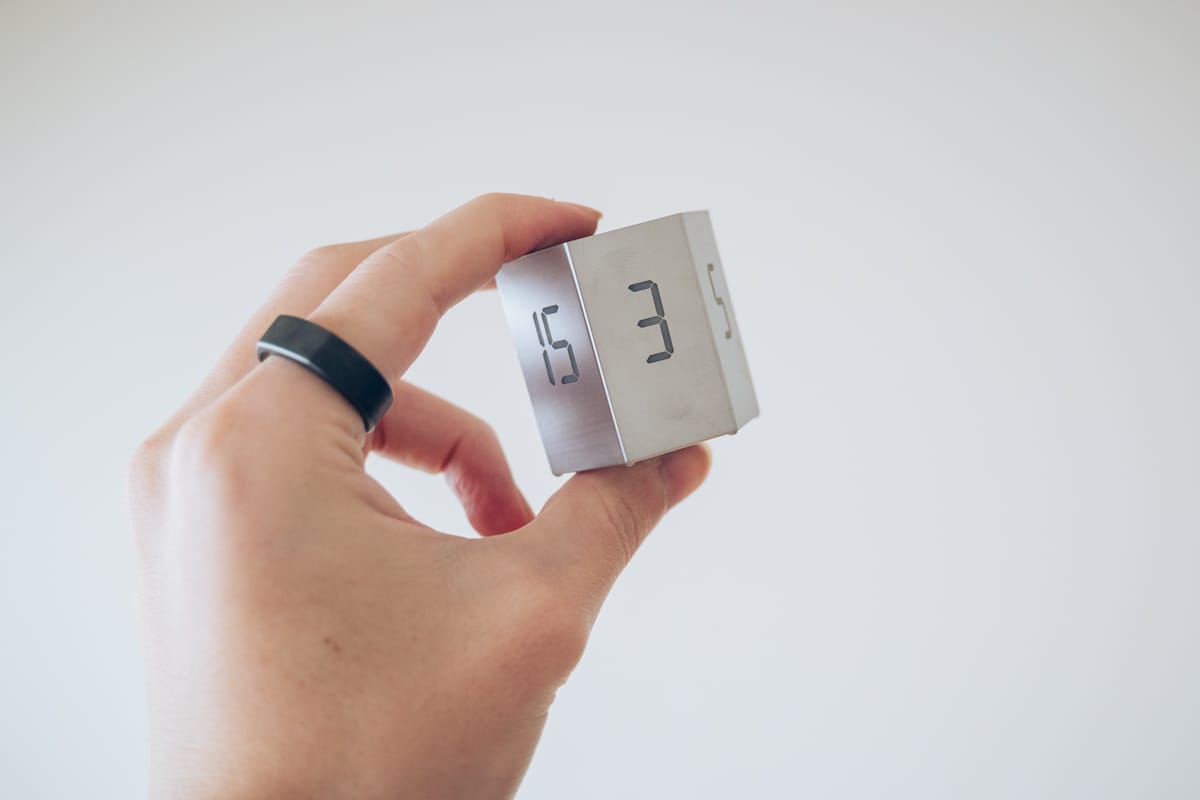 takahiro_mono's tweet image. デスクワークが捗る便利ガジェットをゲットしたのでご紹介😊

・転がすだけでタイマーが起動
・コンパクトで持ち運びやすさ◎
・マグネットで固定可能
・デザインもいい感じ
・充電式だから使いやすい

詳細はレビュー記事にて▼
is.gd/ZghcIc

#TickTime