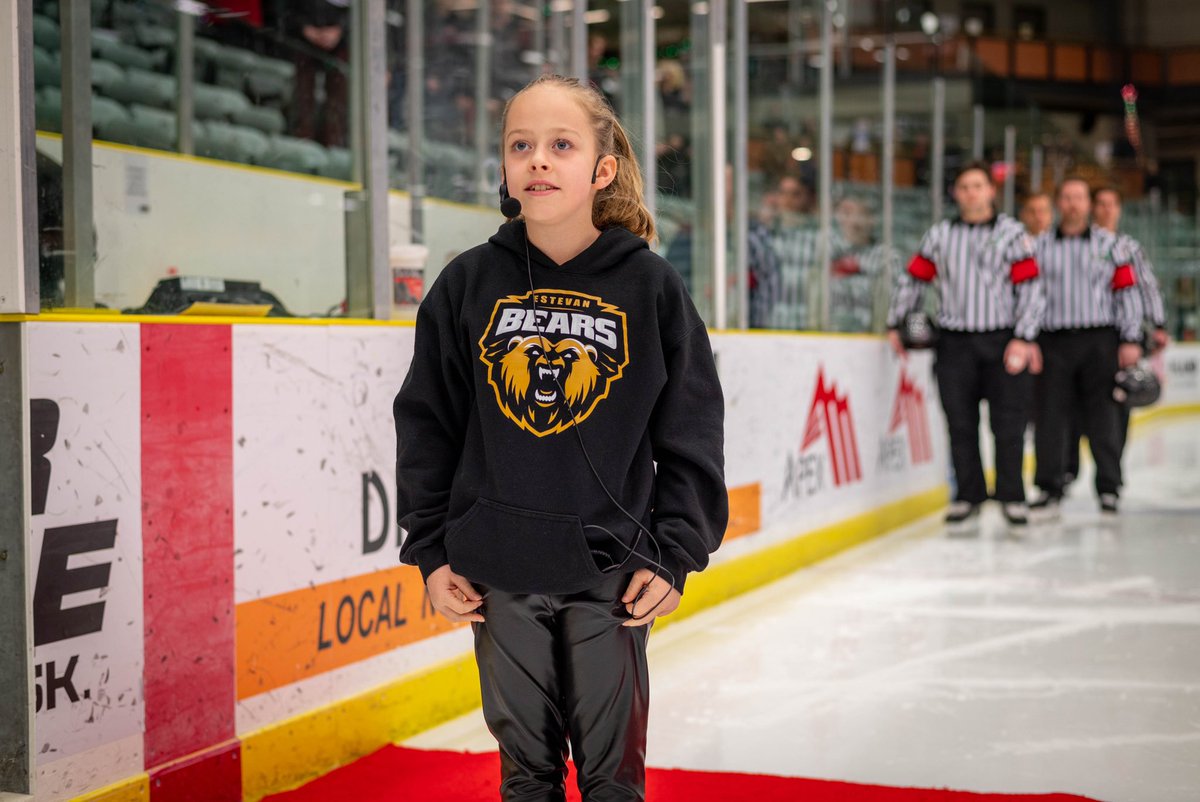 EstevanBears's tweet photo. Before tonight’s game, we had some special presentations. Governor, Blake Jamieson presented goaltender, Kaden Perron with the SMAAAHL Goalie of the Month award, Payton Sernick joined us on behalf of Make-A-Wish for a ceremonial puck drop, and Grace Hall sang O Canada. https://t.co/Y0gVeC6pSk