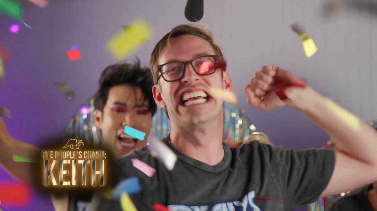 thejedsetter's tweet photo. Congrats @KeithHabs!!!!!!
Great show @tryguys team!
#withoutarecipelive https://t.co/ZpRV1ETtqZ