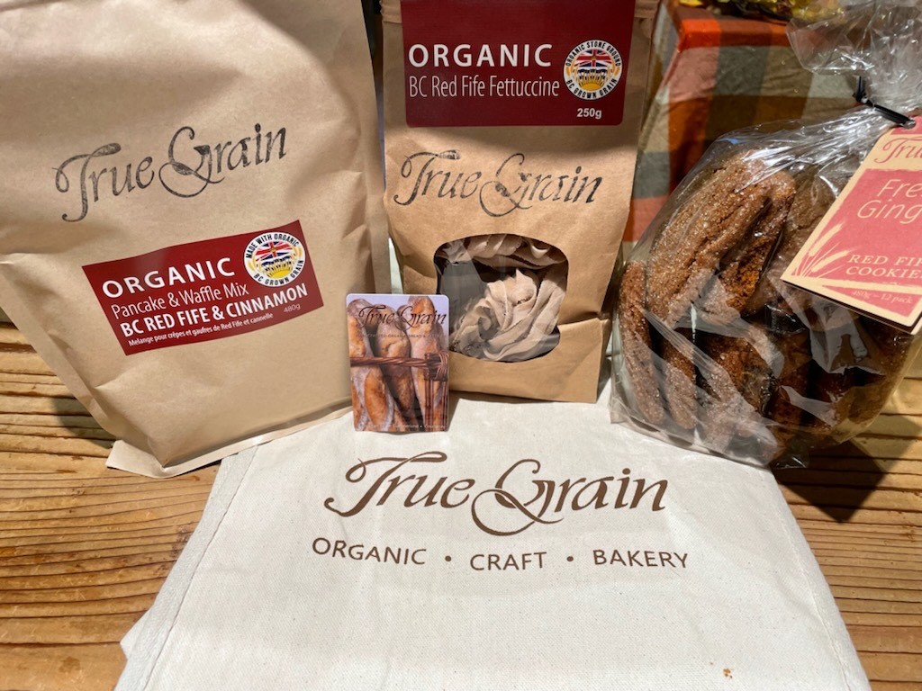 Only 4 days left to make your bid for holiday treasures on our online auction &amp; support the Cowichan Estuary Nature Centre at our online auction. Check out this Red Fife gift basket donated by #truegrainbread and other items at 32auctions.com/CENC