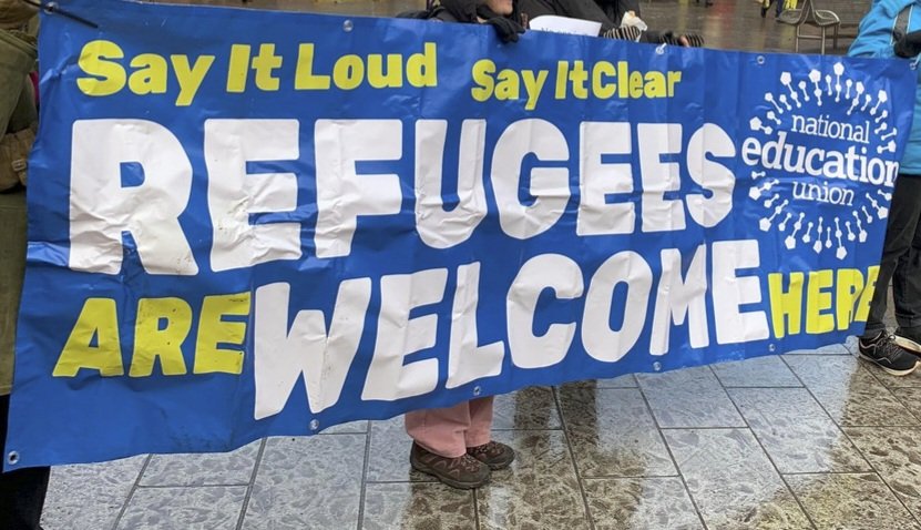 #SayltLoudSayItClear #RefugeesWelcome Here 

No one risks their life unless they are running from unimaginable dangers #SafeRoutesNow

#Care4Calais 
<a href="/CityofSanctuary/">City of Sanctuary UK 🧡</a>
#TogetherWithRefugees #RefugeeTogether 
<a href="/RefugeeTogether/">Together With Refugees 🧡</a>
#opentheborders
<a href="/AntiRacismDay/">Stand Up To Racism</a>
#AntiRacismDay