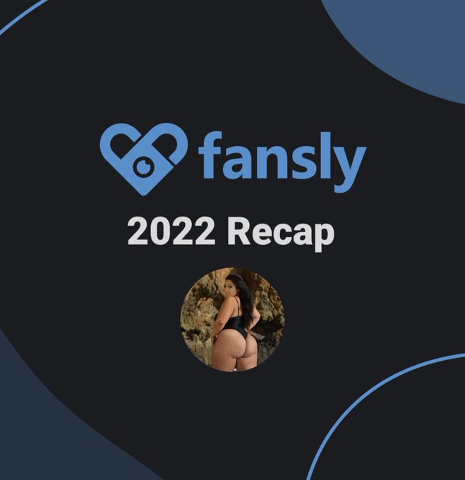 1 pic. Thank you all for a wonderful year on @fansly!! ? https://t.co/XAWrx2Gsla