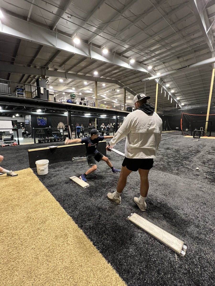 AscentAthlete_'s tweet photo. The East Side boys were back in the building today! 

Getting evals done before they head into their winter training! 

WC Revs are coming! 

#TrainAbove https://t.co/WreQCxc5pg