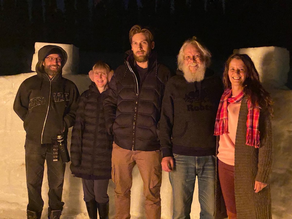 shawnjasoneh's tweet image. I don’t live in a ‘normal’ reality 🤔😍