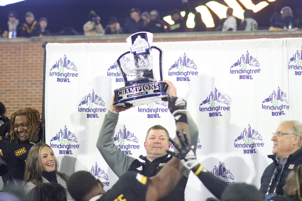 SouthernMissFB's tweet photo. https://t.co/Bh5OI7Oxtn