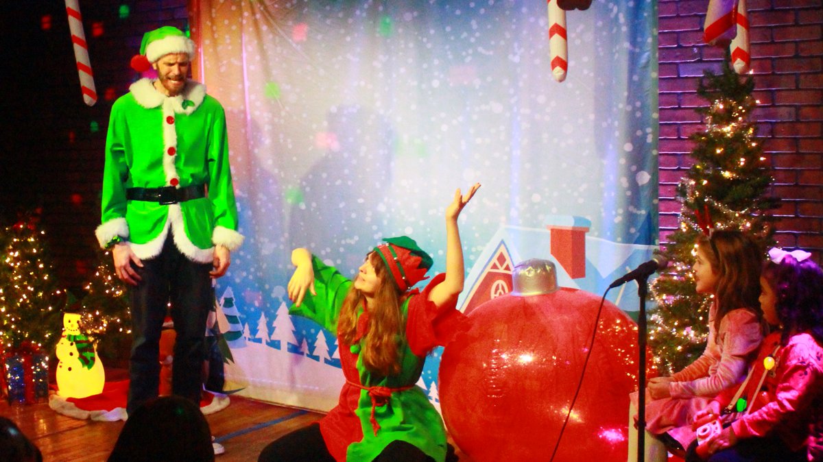 Had a great time this weekend and last at Breakfast with Santa and the Elfprov show!