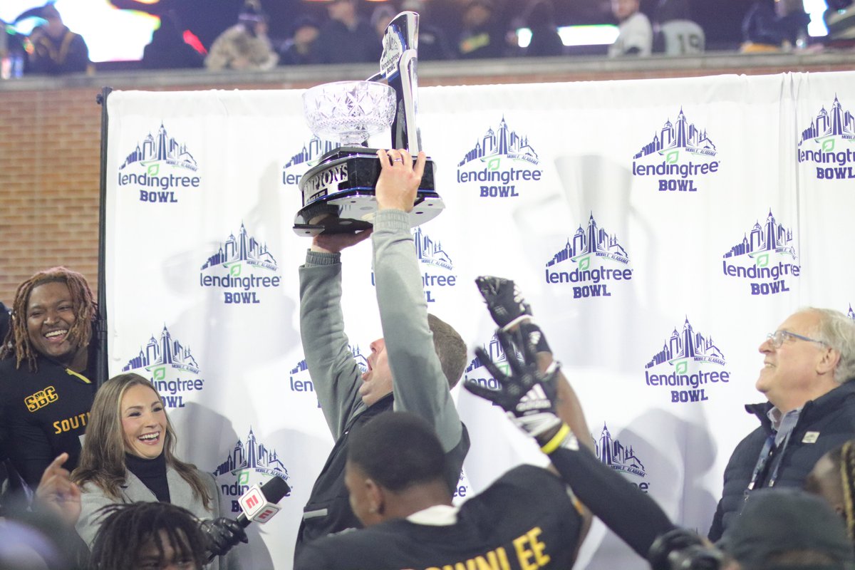 Soaking it all in 🏆