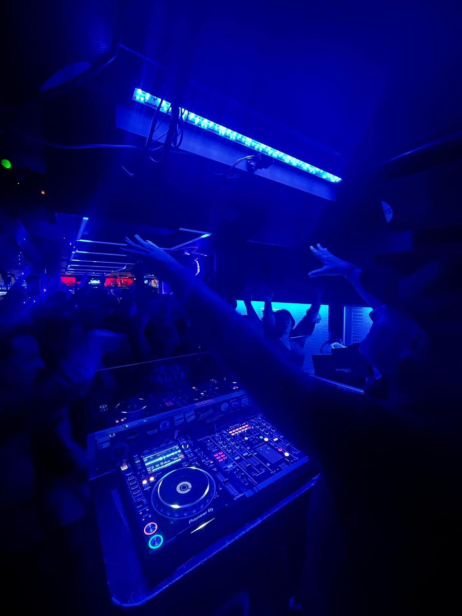 NathanM19792's tweet photo. @dj_davepearce An absolute pleasure to have you with us! Thank you so SO much!! 🙏 https://t.co/gBjPuGyGj8