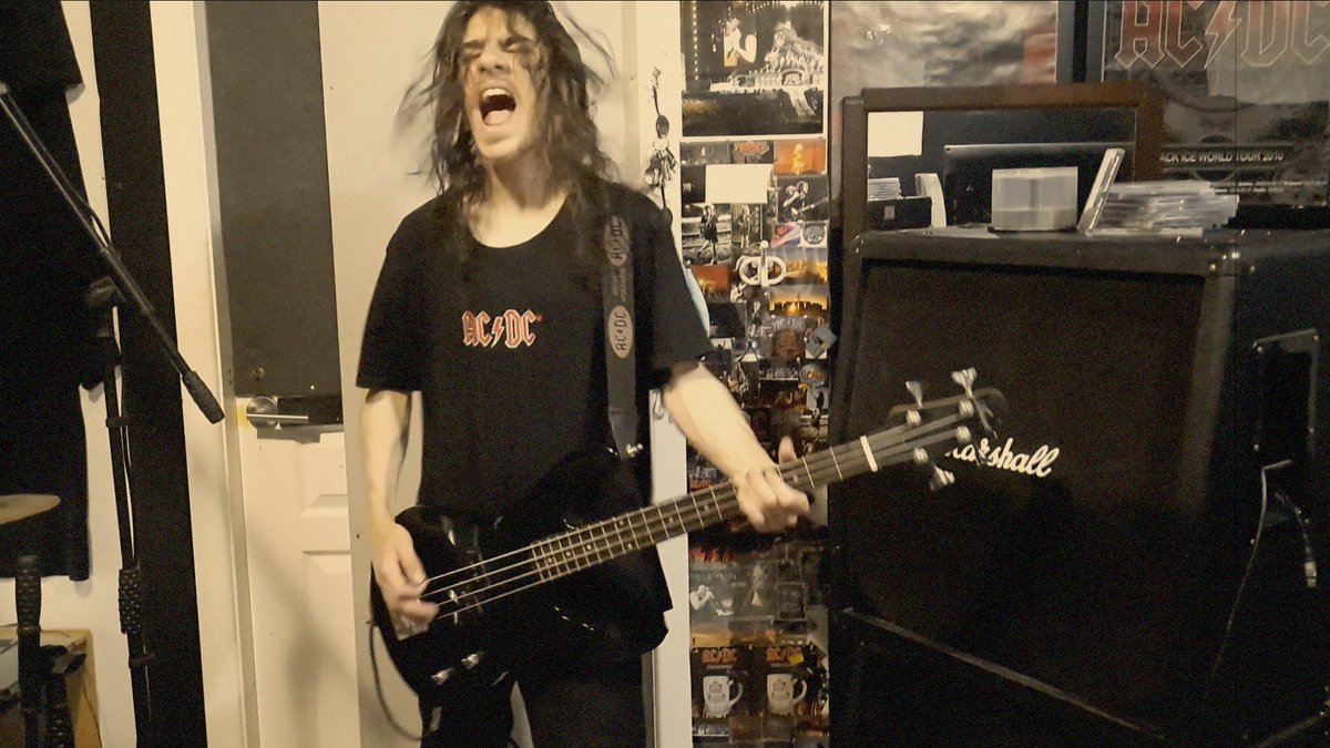 NoBullBand_'s tweet photo. NEW ALBUM "STICK IT" OUT NOW!

WATCH: https://t.co/DBrFlmP0oG
STREAM: https://t.co/fSqBKPOn5L https://t.co/g2bOAIjh9s