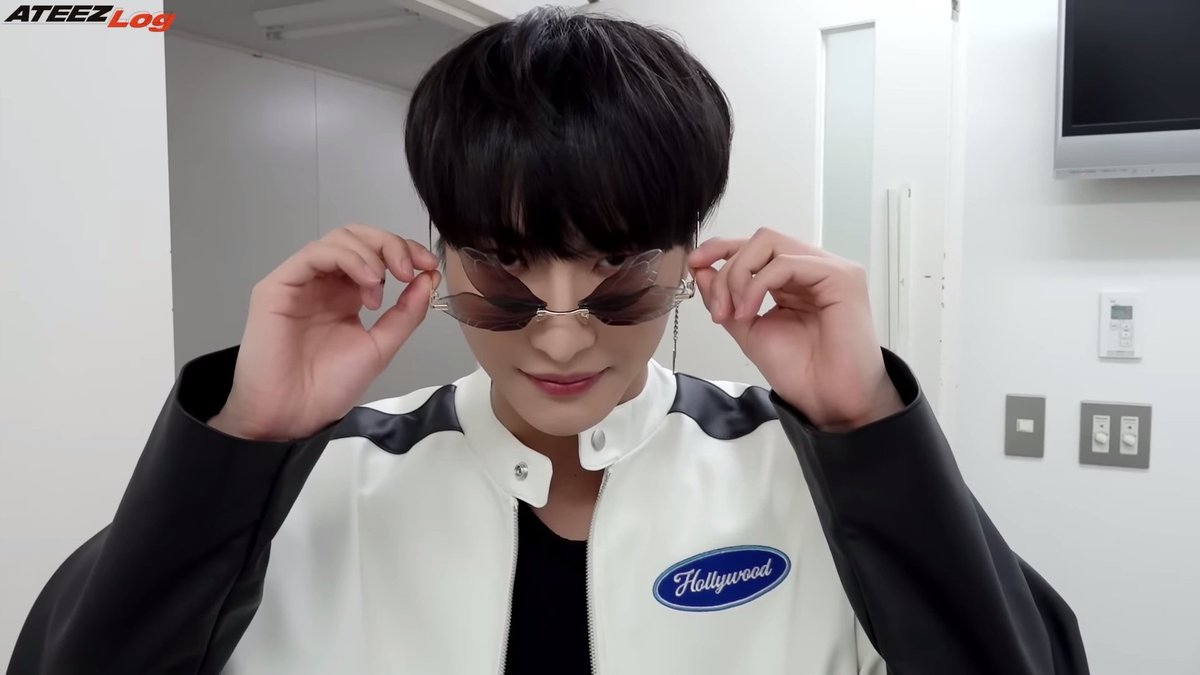 hwalilac's tweet photo. little quirky lad seonghwa https://t.co/oR31vukgFt