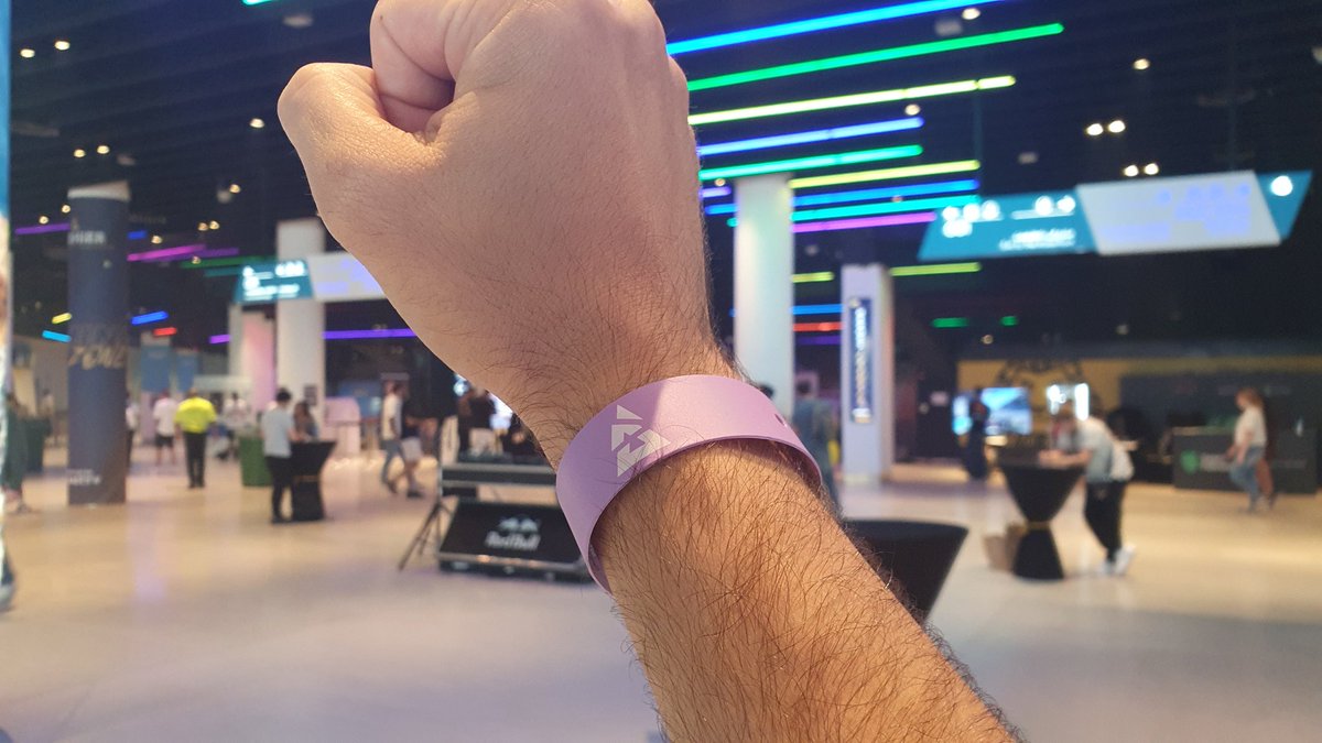 badgoodpod's tweet photo. Ready for the World Final
#BLASTPremier #ADgaming
#CSGO
#esports https://t.co/XalNAyBvK2