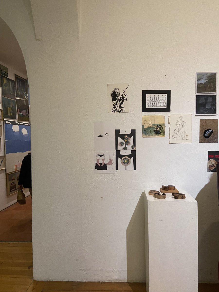 leyinigo's tweet photo. Este fin de semana he tenido la gran oportunidad de exponer algunos de mis trabajos en @gmonumental1, cómo parte de la exposición “Pequenos formatos”. Obrigada! https://t.co/FkP505incB