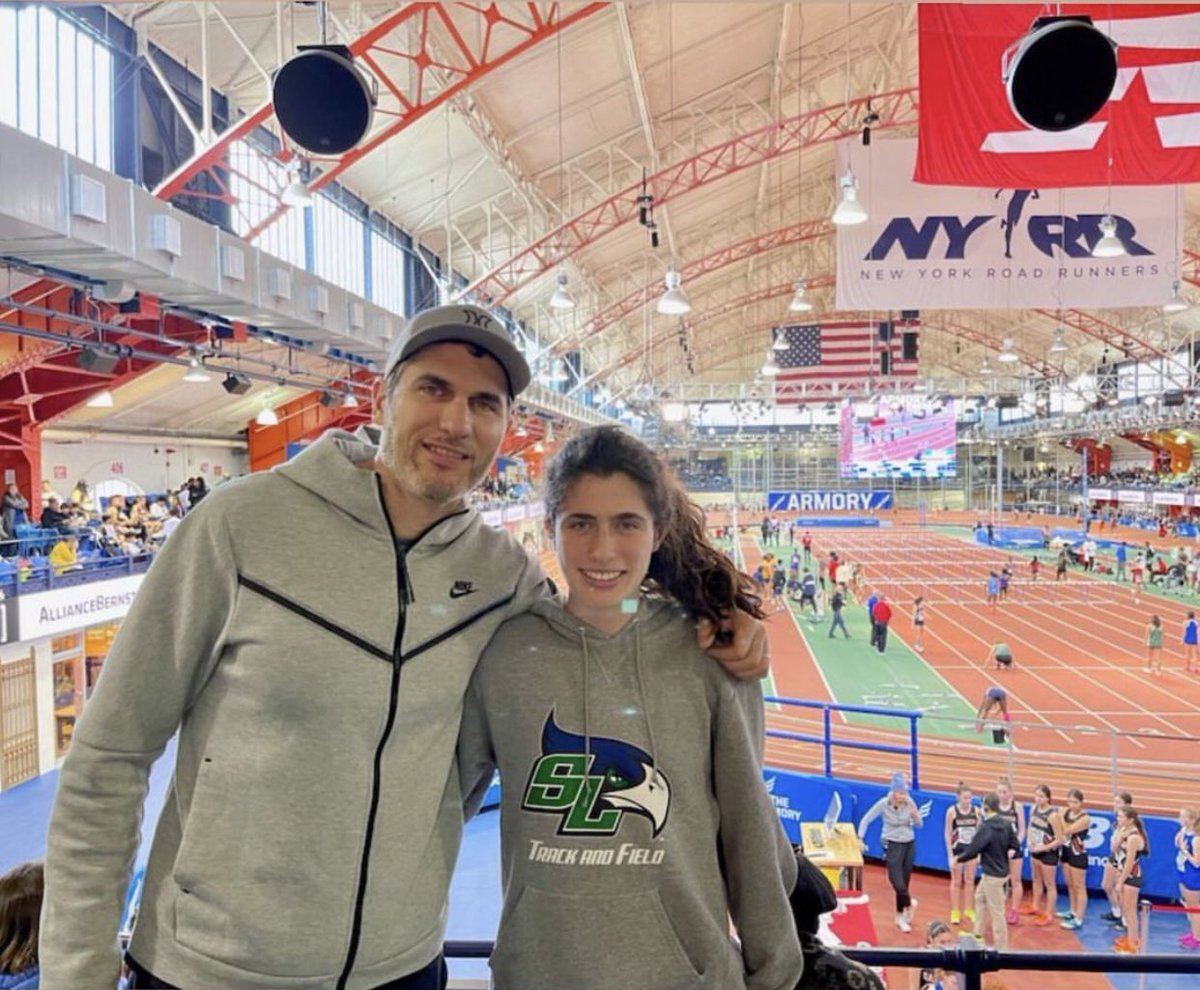 SeahawkBoosters's tweet photo. How it’s going …and how the weekend started for @southlakesxc 

Fun to see your work at the fabulous @ArmoryNYC &amp; can’t wait to see what’s next!  

Congratulations on a successful meet!  #ranfast💚💙💨 #seahawkproud💚💙

📸 @kdoggg07 @southlakesxctf @tomharsanyi04 https://t.co/ERzKkZKCNZ