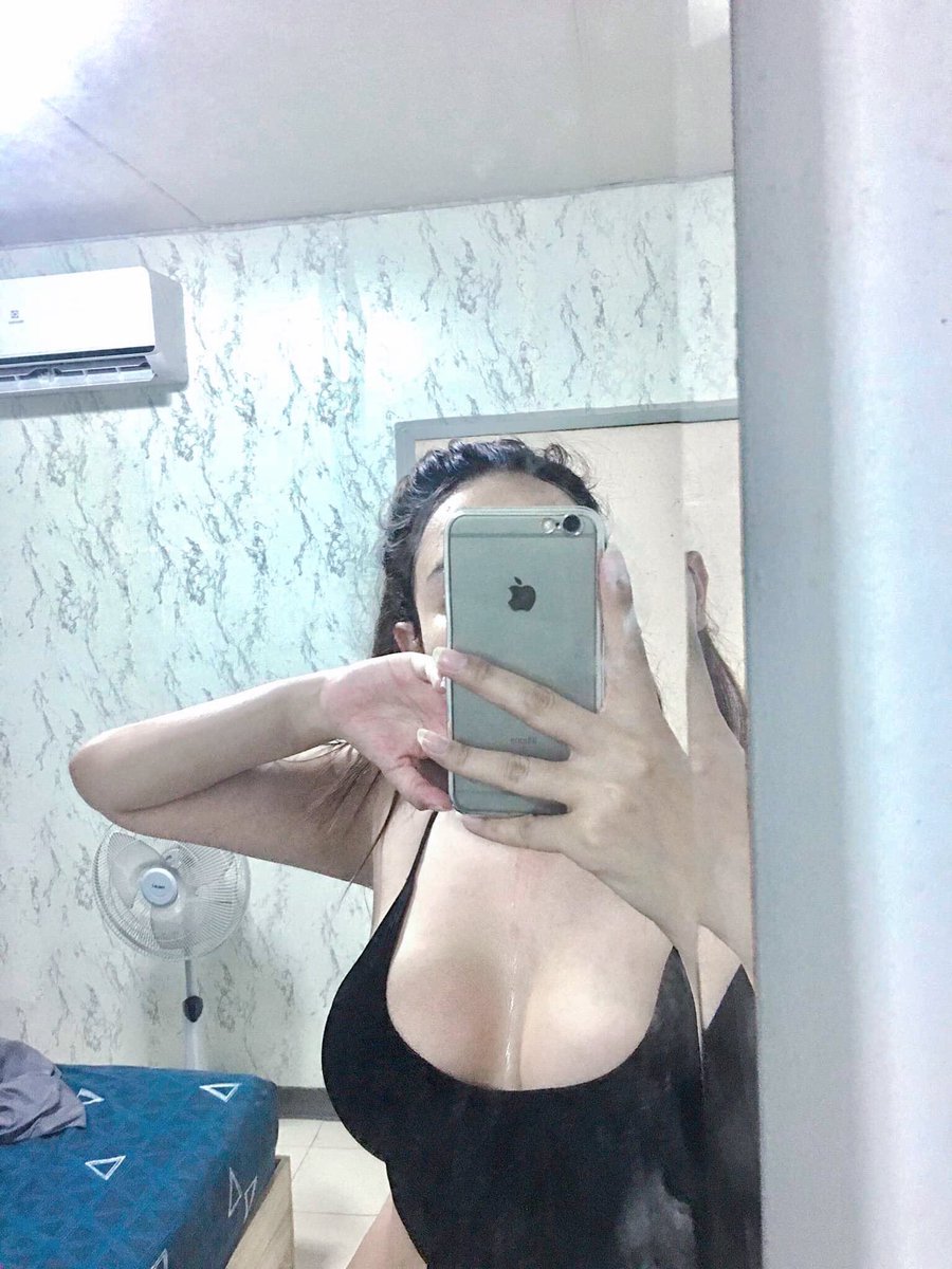 pimrypiee's tweet photo. ออกกำลังกาย น้ำแตกเลย เอ้ย เหงือแตก งื้อ🤍☺️🥰 https://t.co/wtuTOK3kex