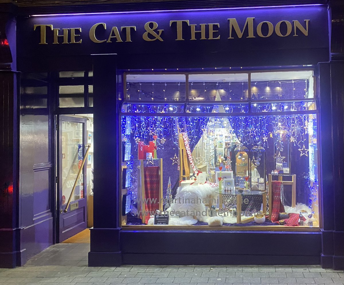 CatandtheMoon's tweet photo. Open today 12-5pm for all your gifting needs this season. https://t.co/mB00hL1X1R