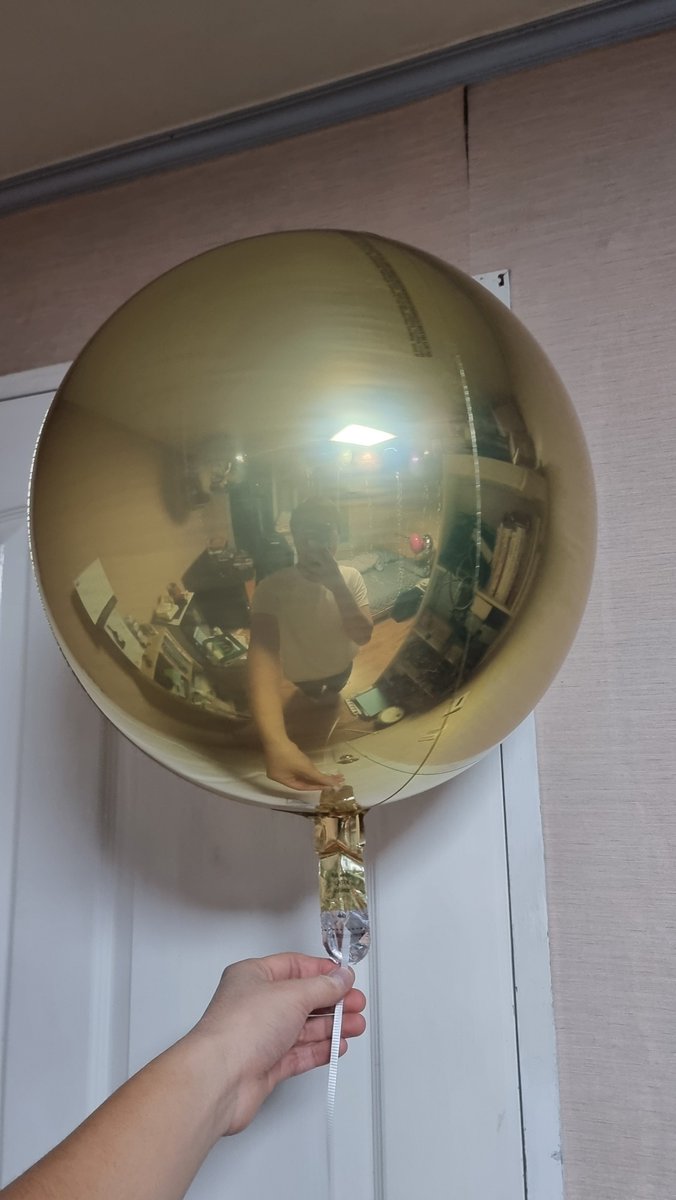 BalloonGuyKorea's tweet photo. 요즘 유행하는 색상인 아나그램 사의 화이트골드 오브 은박풍선입니다^^
Anagram White Gold Orbz Foil Balloon
#anagramballoons #orbzballoon #whitegold https://t.co/1RPTM2KyIs