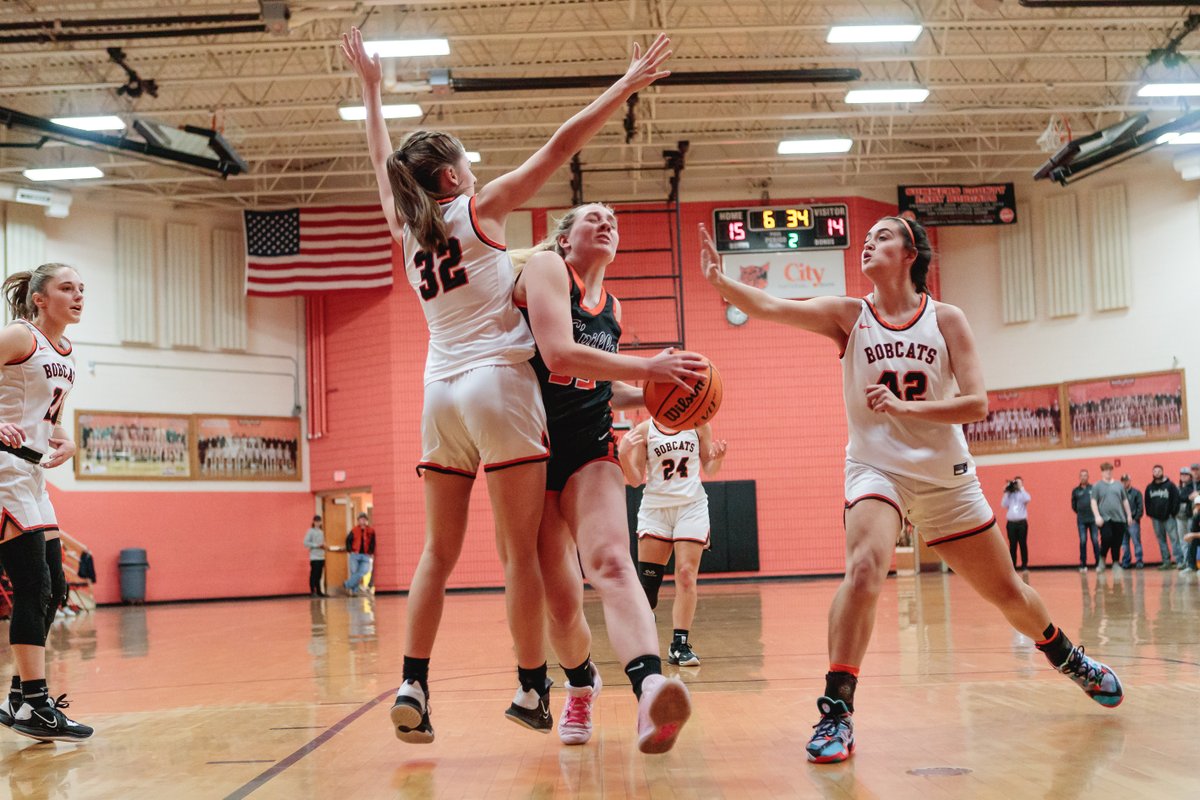 Girls Basketball: Third-quarter burst sends Chapmanville past Summers County
#wvgirlsbb 
 lootpress.com/girls-basketba…