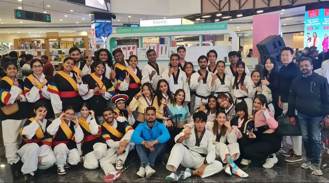 _Gitaimnida's tweet photo. Korea fair chandigarh
#koreafairchandigarh https://t.co/W134eXdZ7i