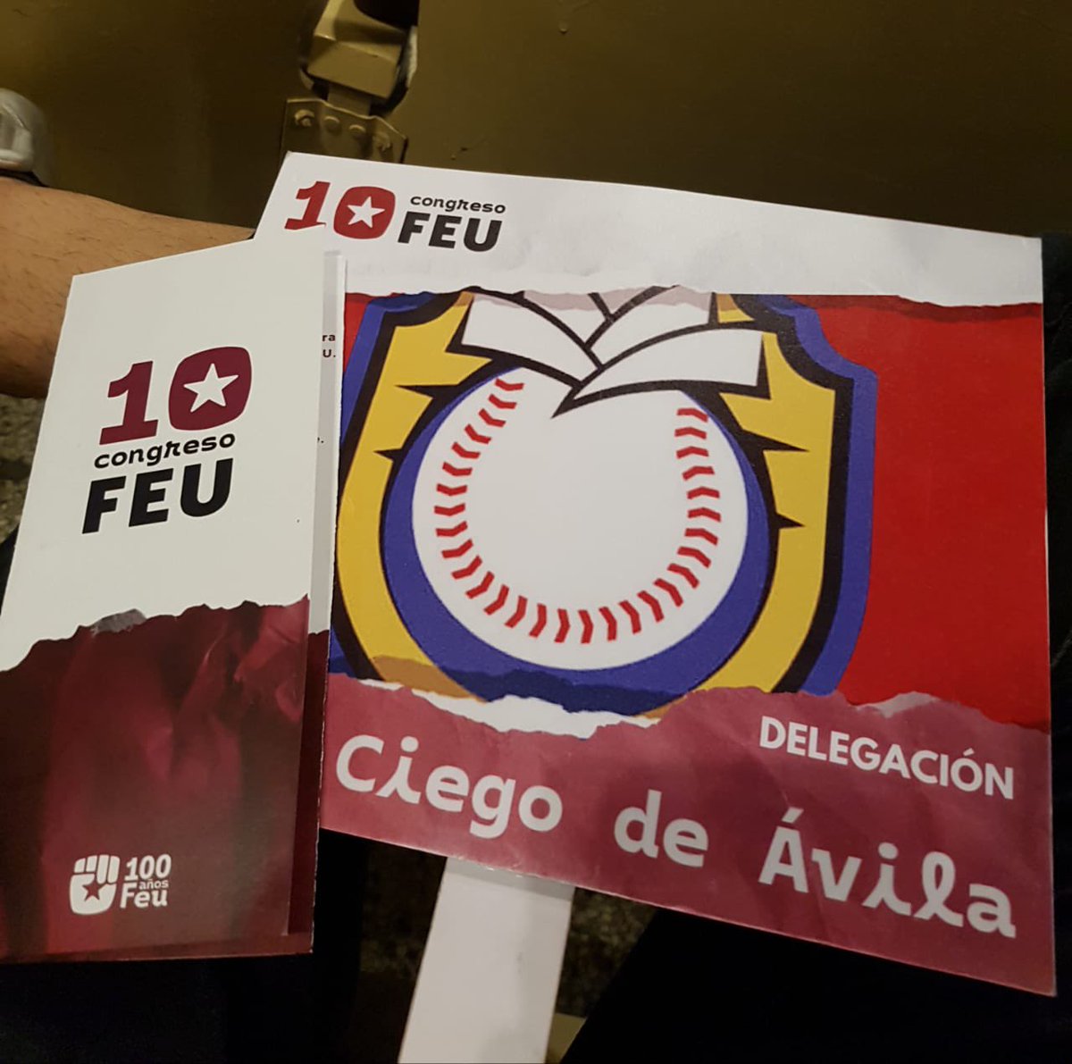 FeuMedica's tweet photo. 🙌🏻Este fue el paso de la Delegación Avileña en el 10 Congreso Nacional de la FEU👏🏻😊.
#LatirAvileño
#CubaViveEnSuHistoria
#10congreso
#FEUdeCuba https://t.co/C8CKpls2Y3