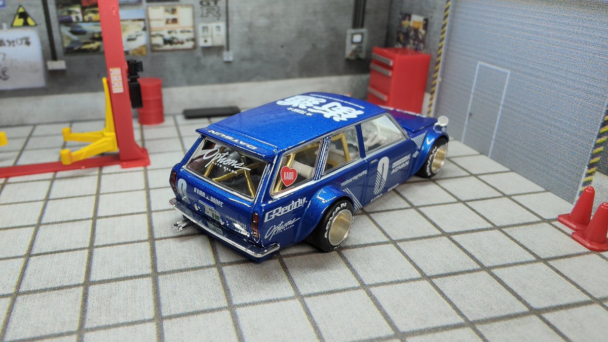 DiecastFan3's tweet photo. Marque : #MiniGT
Nom : Datsun KAIDO 510 Wagon Blue
Échelle : 1/64
Date de sortie : 2022
KAIDO★HOUSE Mini GT KHMG011

#DieCast #miniature #Datsun #Datsun510 #Kaido #KaidoHouse #Wagon #1970s https://t.co/fQemtREsim