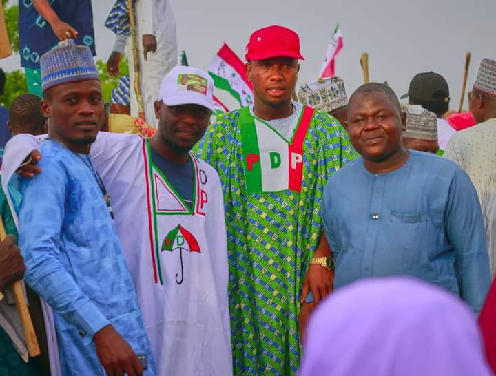 MSLAMID0's tweet image. We commend the youths and people of Jahun LG who organized a solidarity march for the PDP. Thank you 🙏!
-------------------
#GobeTaAllahCe
©Santurakin Dutse