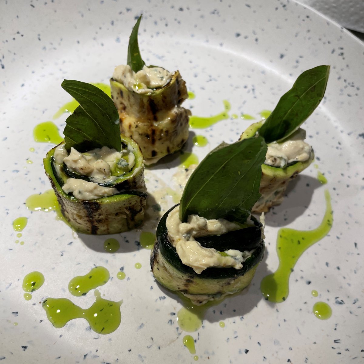 VeganBeliever's tweet photo. Grilled Zucchini Rolls #butgod #veganbeliever #vegan #veganfood #veganrecipes #godsplan #veganchallenge #vegancoach #vegancatering #vegancater #nomeatonmyfork #veganmealprep  #godswork #nyvegan #atlvegan #godithankyou https://t.co/Kmk1YMaATe