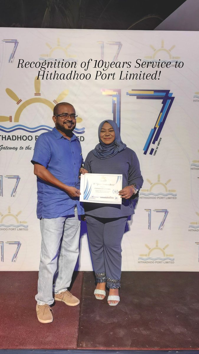FathmathAnusha's tweet photo. Recognition of 10years Service to Hithadhoo Port Limited. @adduport
#10yearsservice
#17thAnniversary
#Hithadhooportlimited https://t.co/BjFydHwv3J