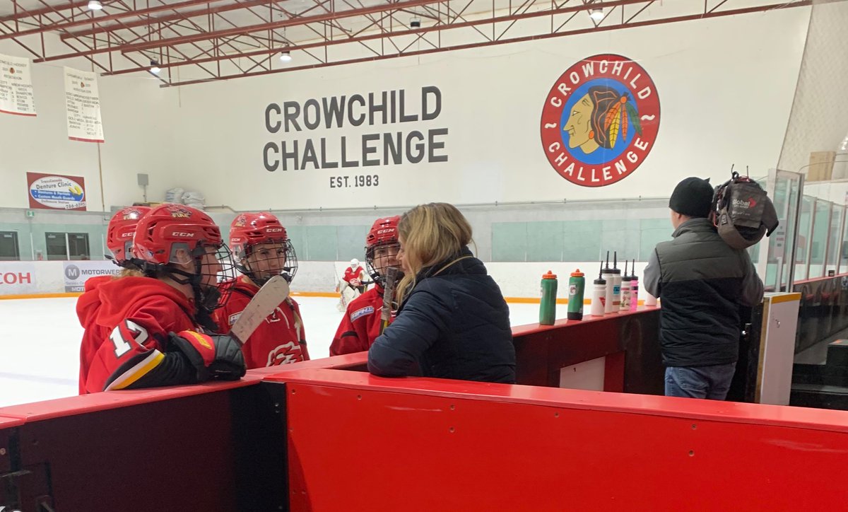 calgaryfireAAA's tweet photo. Global thanks for the surprise coming out to speak to our group on their experience and team success last wkd at the the Mandi Tourney! Catch the interviews on Global tonight at 11:00pm, tomorrow morning and evening. #girlshockey #fireproud @CamiKepkeGlobal https://t.co/Ci9BsvGHQy