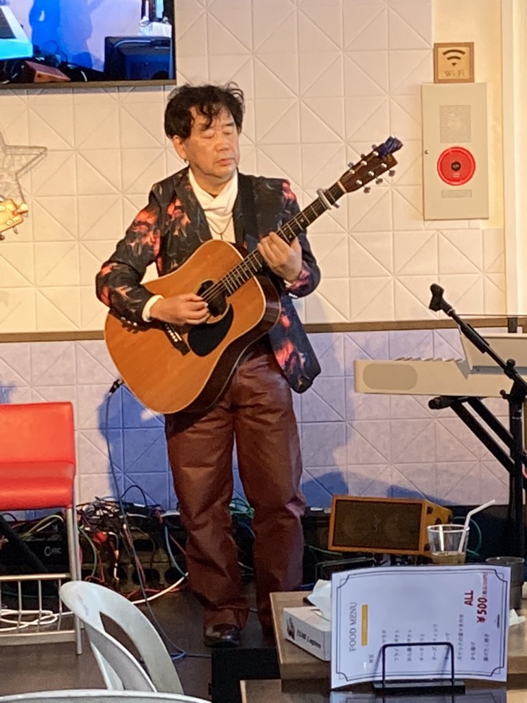 hirasawahirano's tweet photo. The Plus one Style !久しぶりのライブらしいですが、なかなかよかった😊
#ThePlusoneStyle https://t.co/GgF9WgHLeB