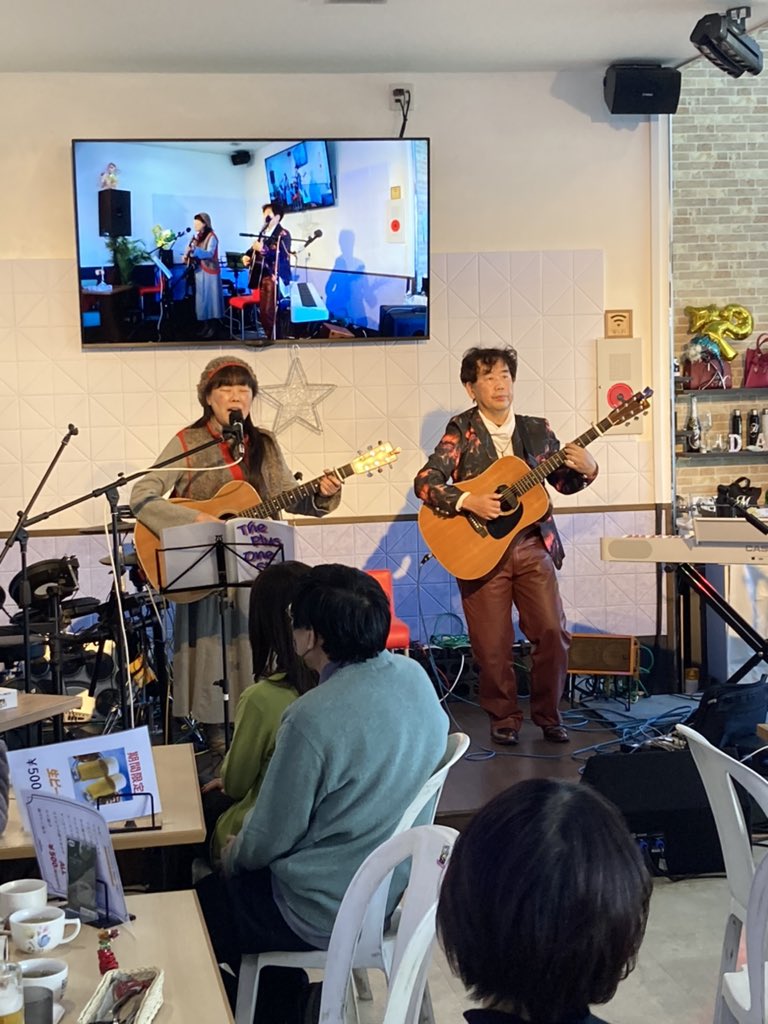 hirasawahirano's tweet photo. The Plus one Style !久しぶりのライブらしいですが、なかなかよかった😊
#ThePlusoneStyle https://t.co/GgF9WgHLeB