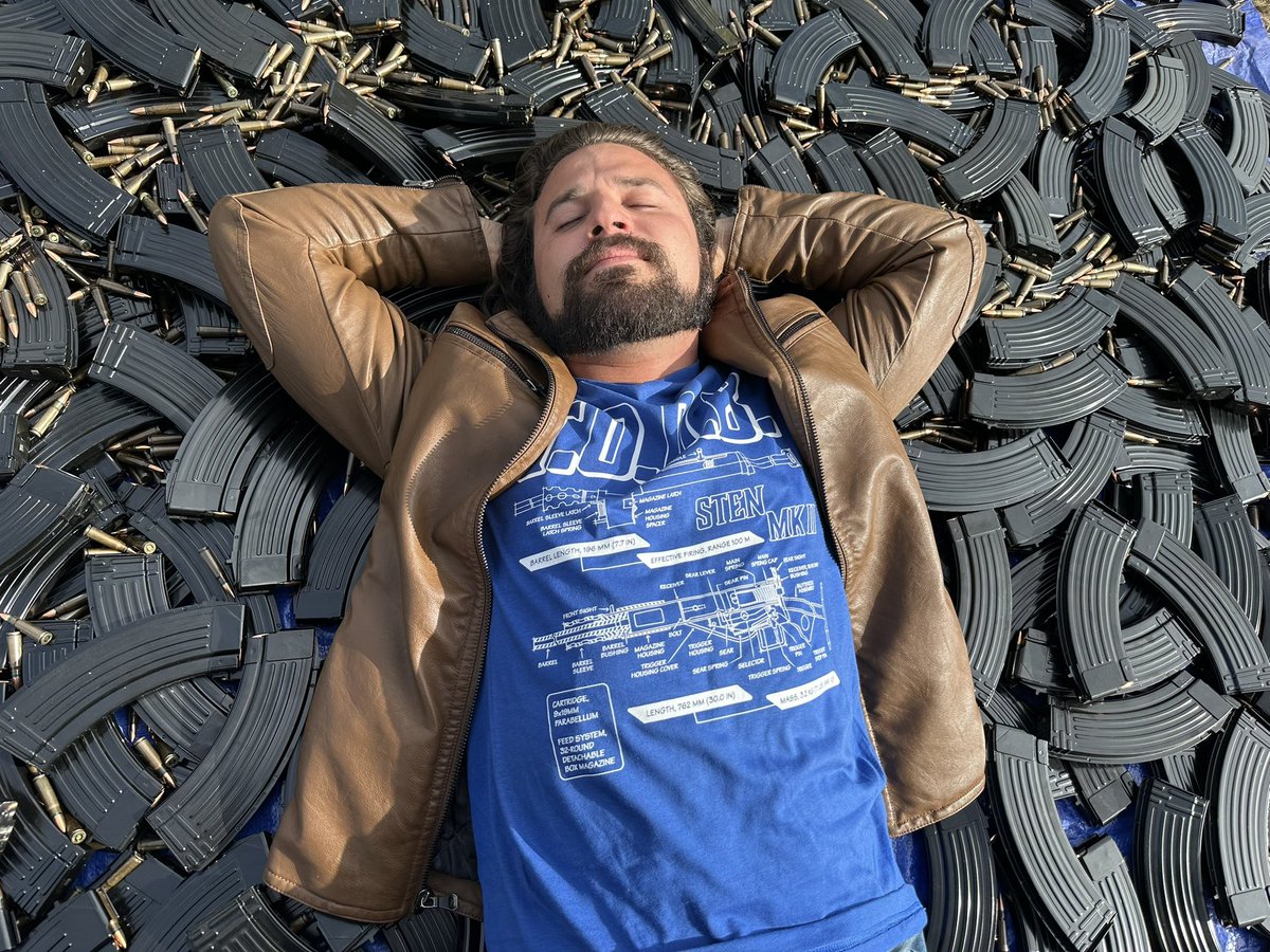 Dana James Traversie tweet media