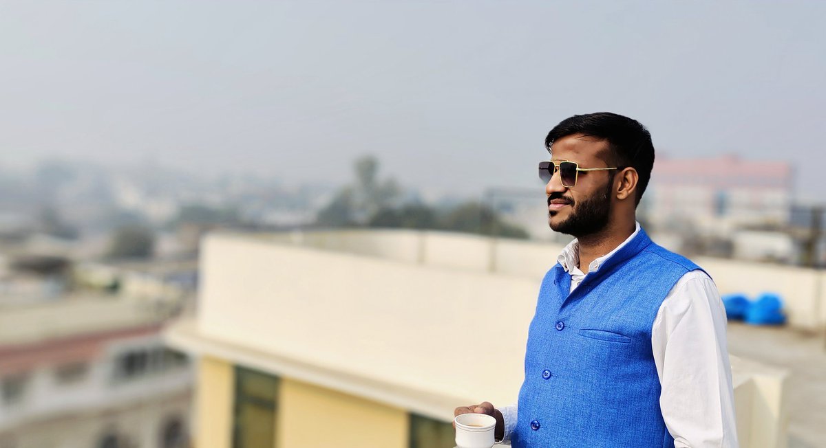 ashishpaswan0's tweet photo. Good morning Lucknow Happy Sunday With Morning cup of tea...
#morning #lucknow #cup #cupoftea #morningteatime #fb #picoftheday #photooftheday #image https://t.co/6FGUe5gYCQ