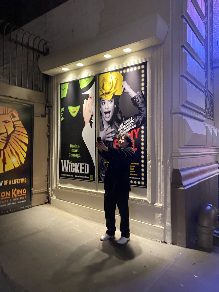 ✩ (@stinkie222) on Twitter photo 